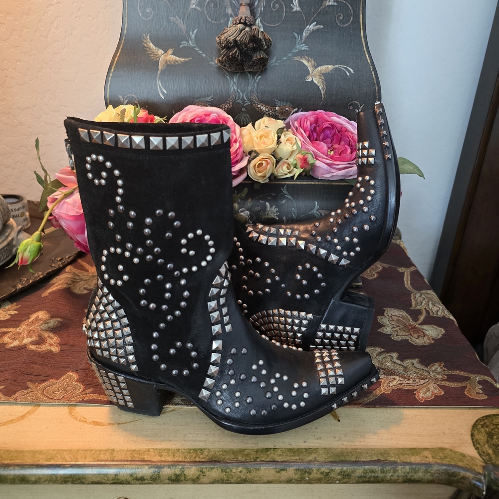 Old Gringo Double D Ranch Black Studded Heeled Boots